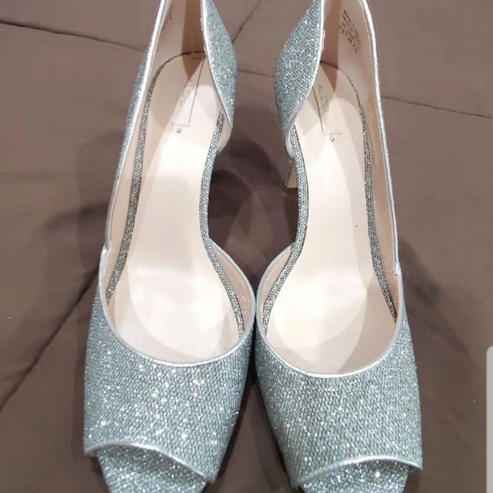 Aldo dressy pumps
